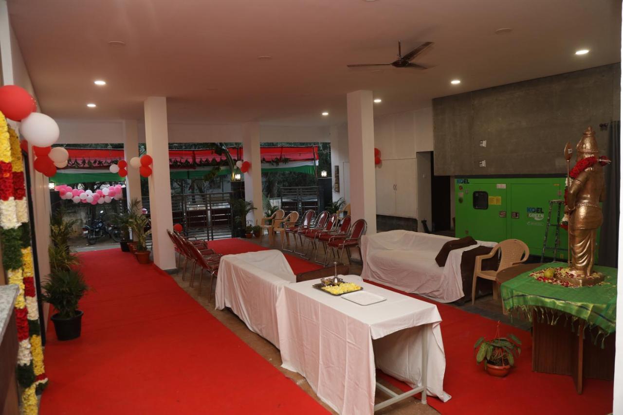 Hotel Rk - Temple Stay Thanjavur Extérieur photo