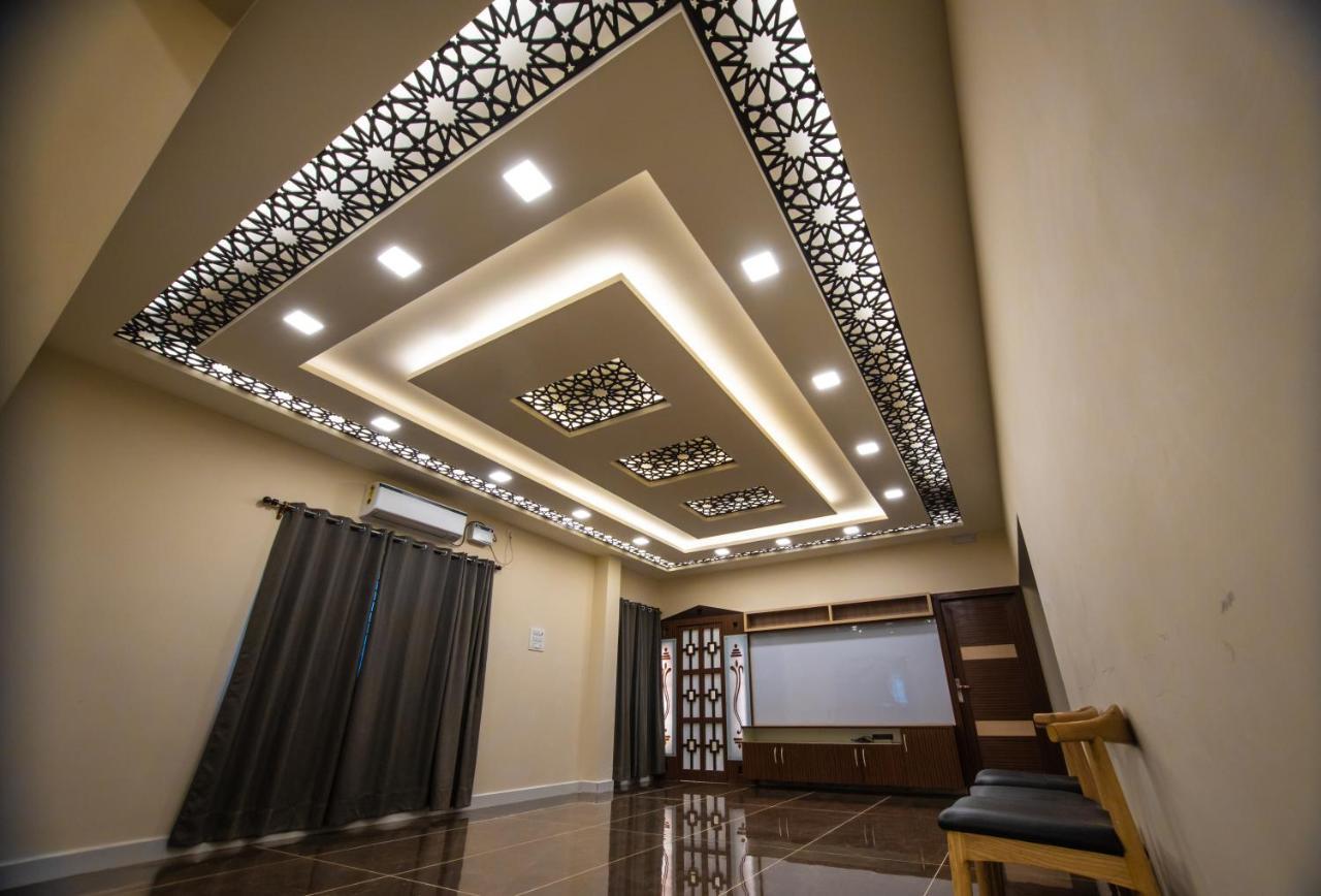 Hotel Rk - Temple Stay Thanjavur Extérieur photo