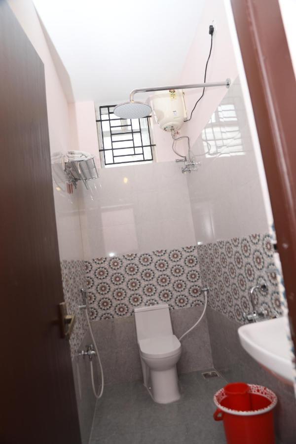 Hotel Rk - Temple Stay Thanjavur Extérieur photo